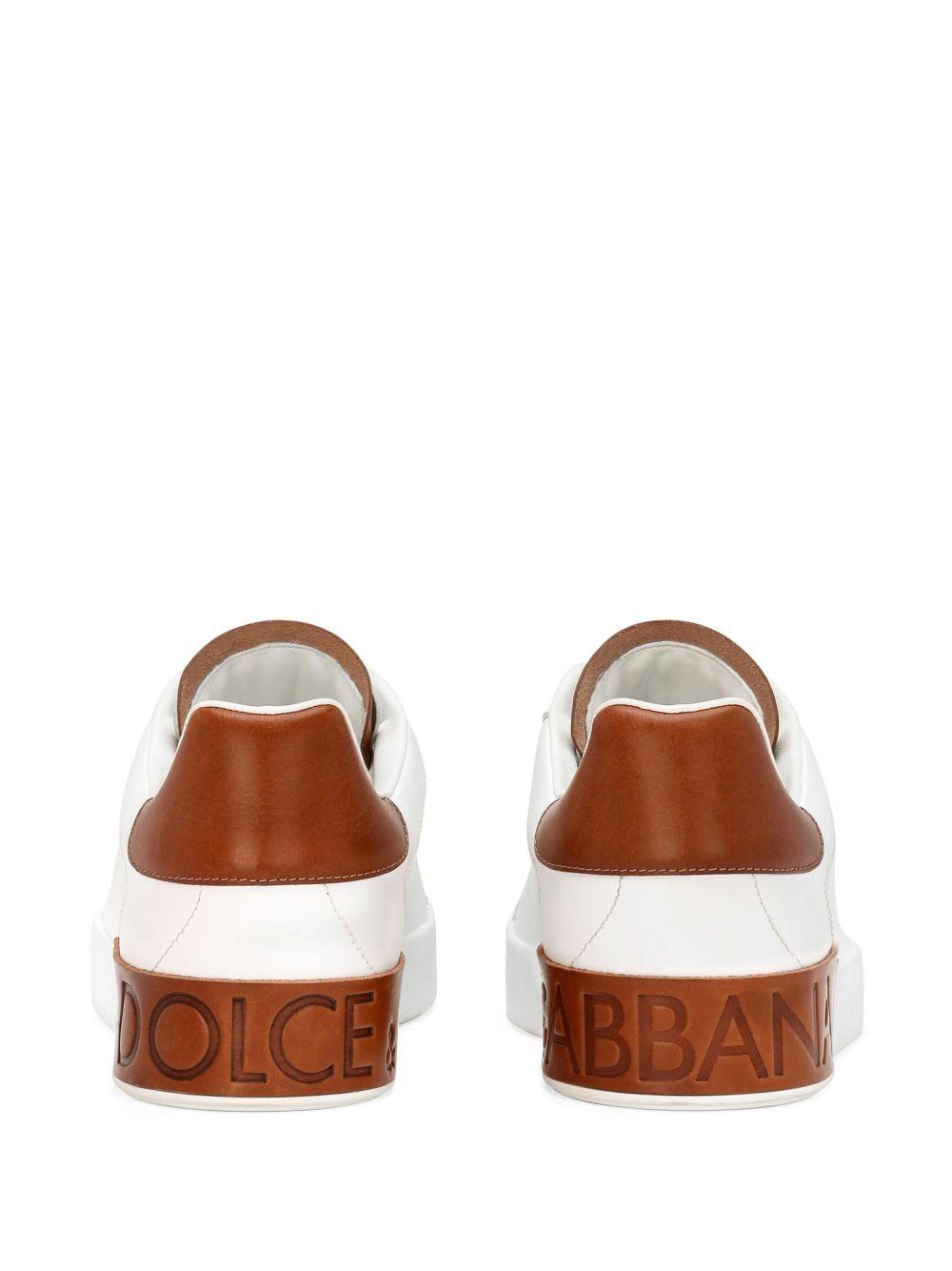 DOLCE e GABBANA Sneakers in pelle bianca con dettagli marroni