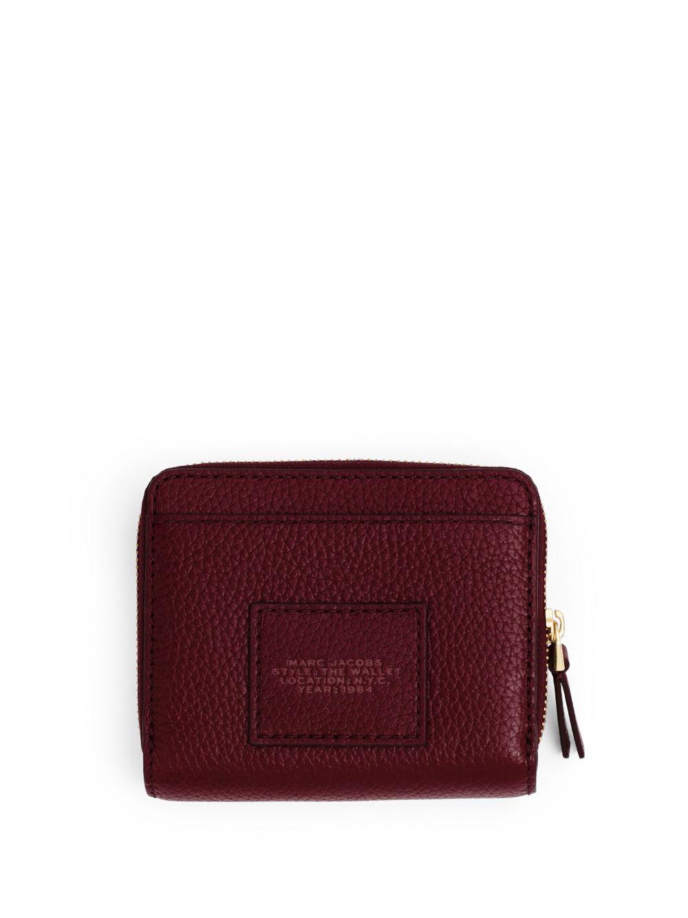 MARC JACOBS Portafoglio The Wallet mini compatto in pelle bordeaux