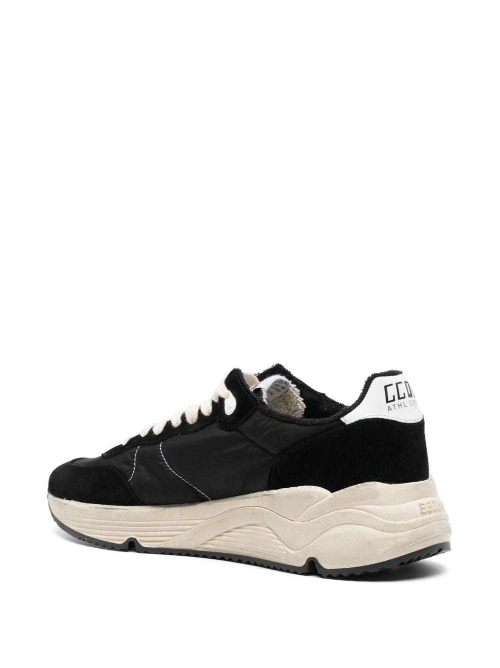 GOLDEN GOOSE Sneakers Running Sole in nappa e suede neri con stella bianca
