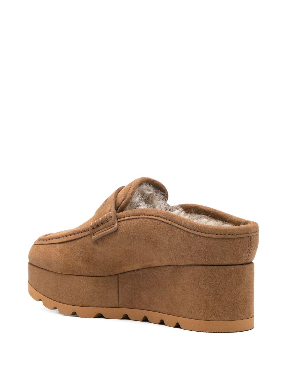 STELLA MCCARTNEY Mocassini con zeppa in pelle scamosciata beige