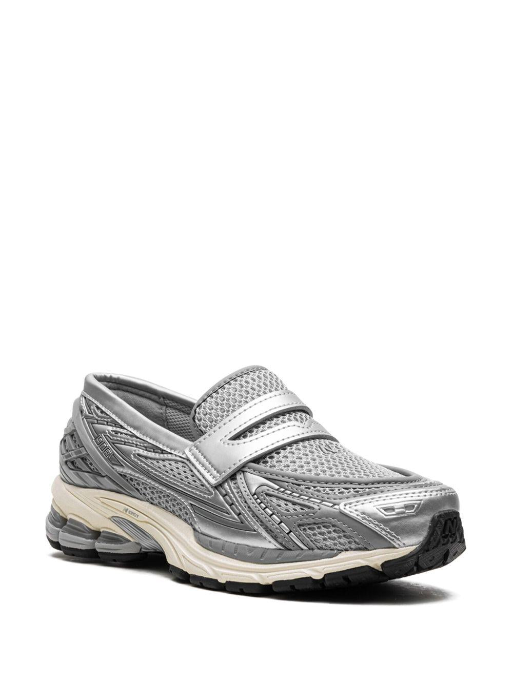 NEW BALANCE Sneakers a mocassino 1906L grigio e bianco