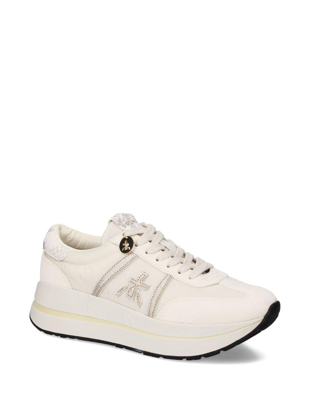 PREMIATA Sneakers e trainers con dettagli dorati bianche