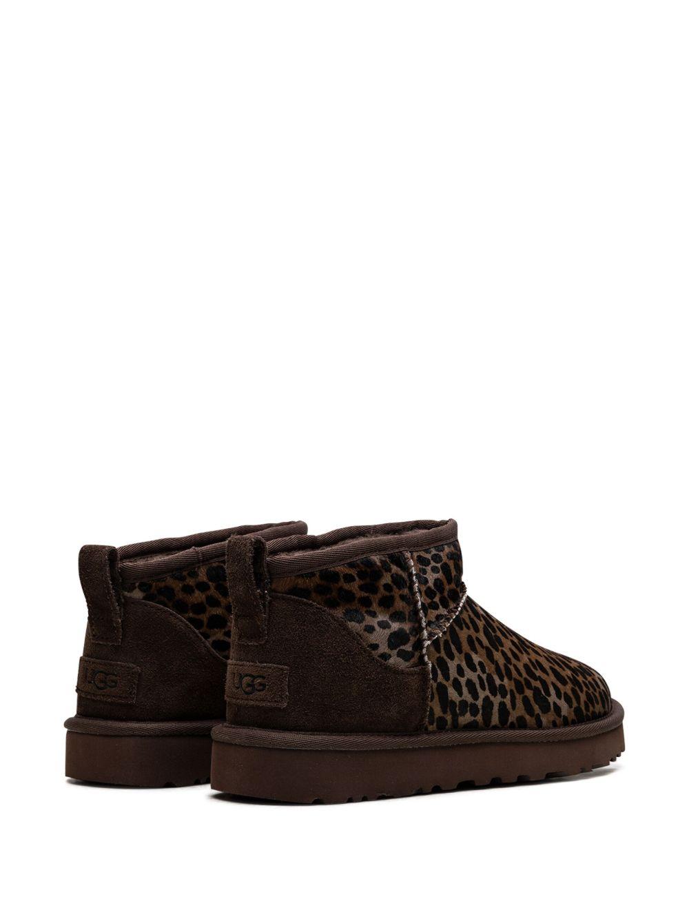 UGG Stivaletti 'Classic Ultra Mini Caspian'