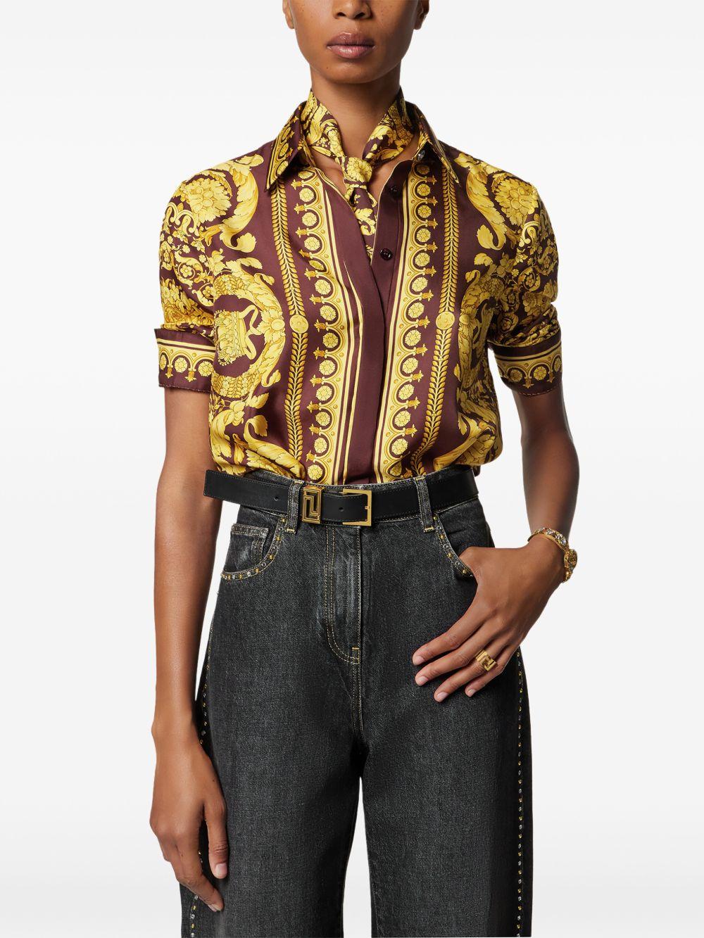 VERSACE Foulard in seta con stampa Barocca bordeaux e oro