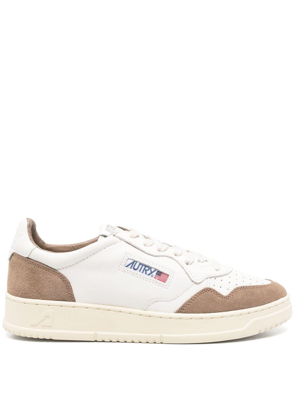 AUTRY Sneakers 'Medalist' in pelle bianca e camoscio marrone
