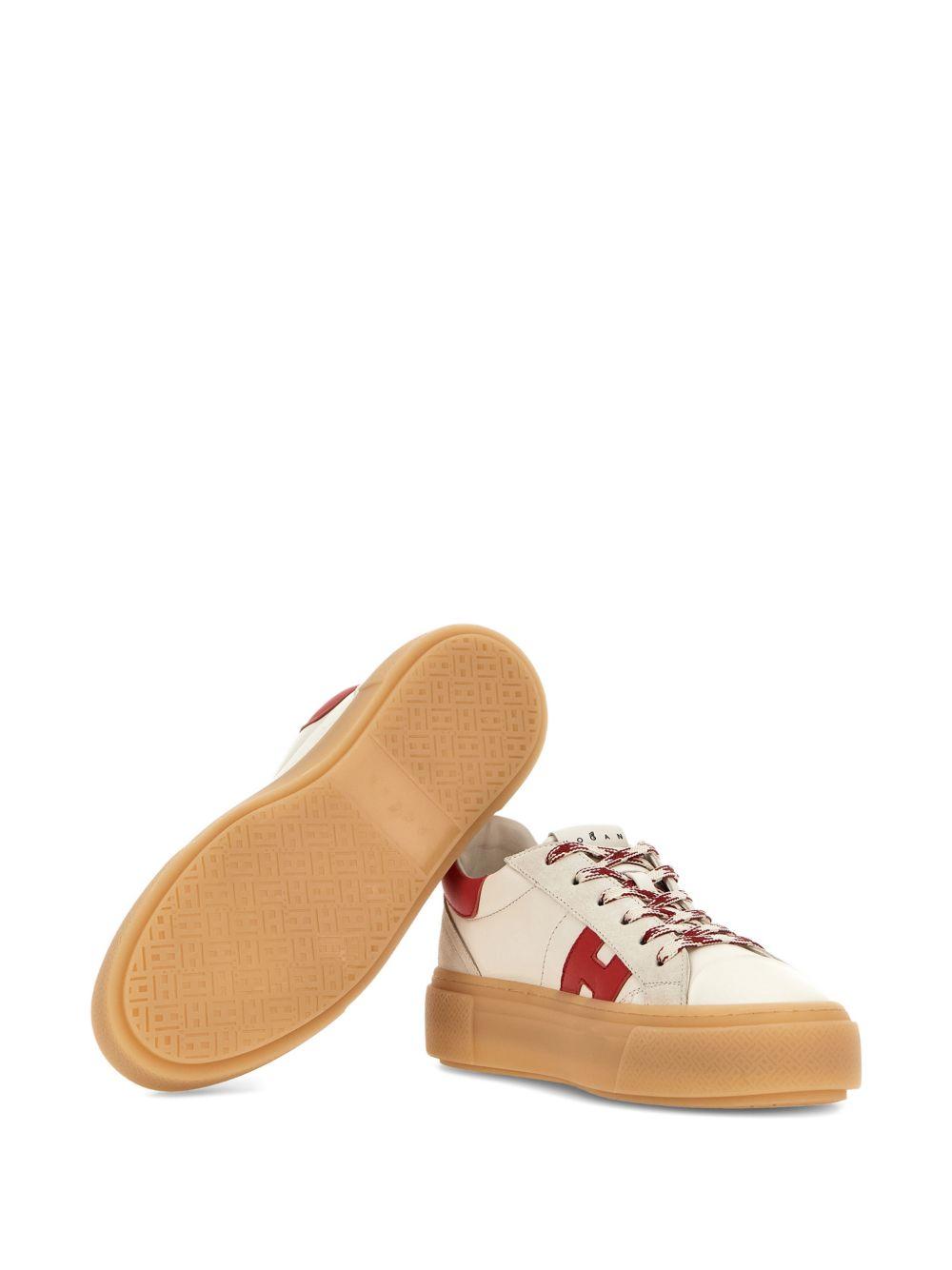 HOGAN Sneakers bianche con dettagli rossi