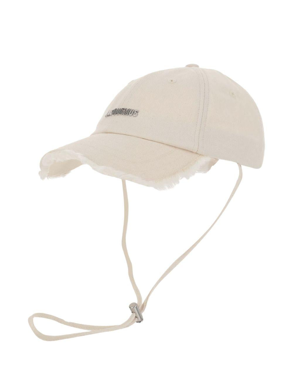 JACQUEMUS Cappello Artichaut in cotone bianco e laccio