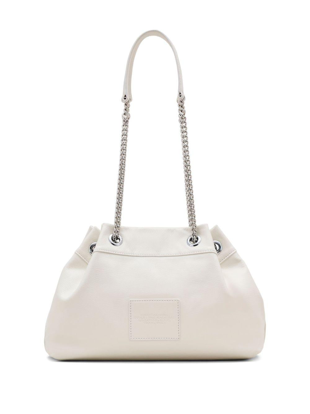 MARC JACOBS Borsa 'The Leather Chain Sack Bag' in pelle bianca
