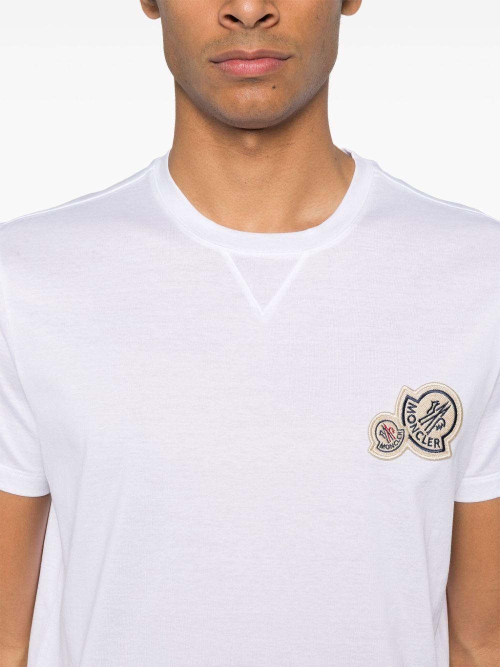 MONCLER T-shirt bianca in cotone con logo ricamato