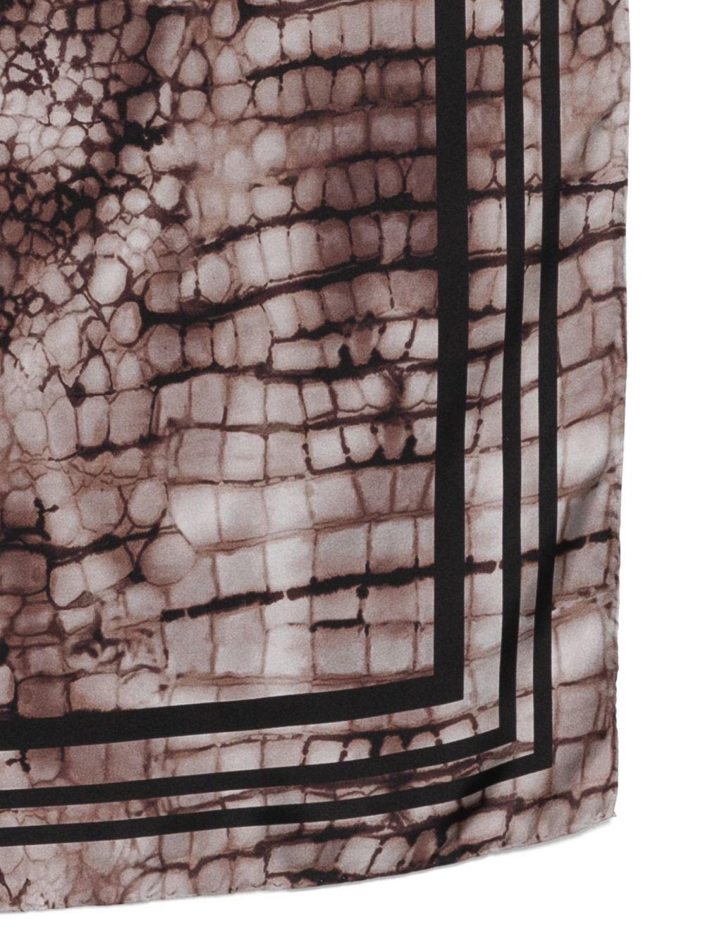 ELISABETTA FRANCHI Foulard quadrato in seta marrone con stampa coccodrillo