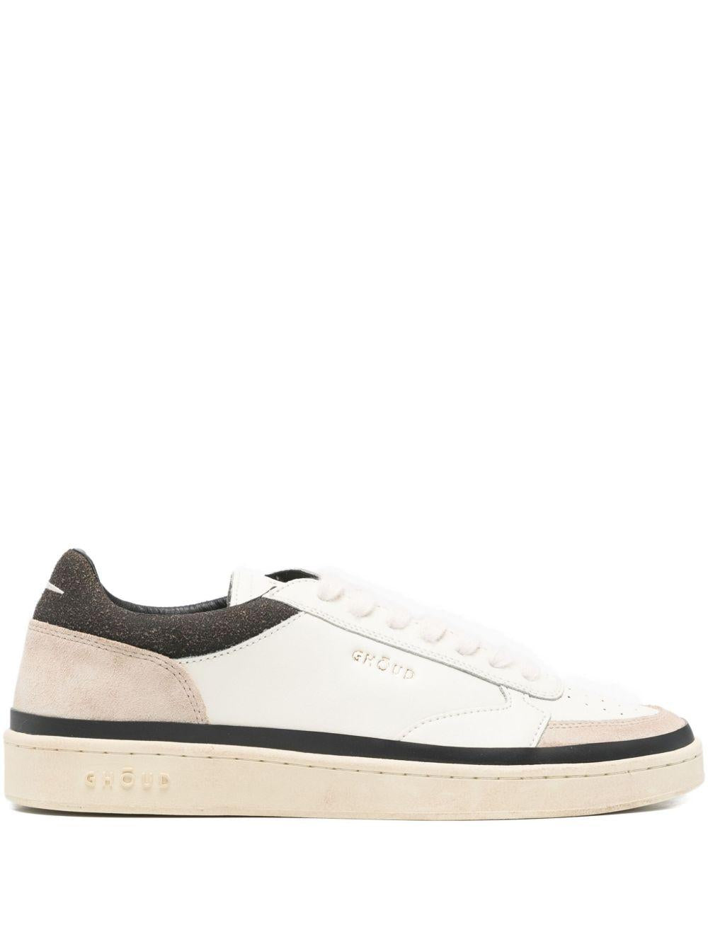 GHOUD Sneakers bianche e verdi con dettagli in suede beige