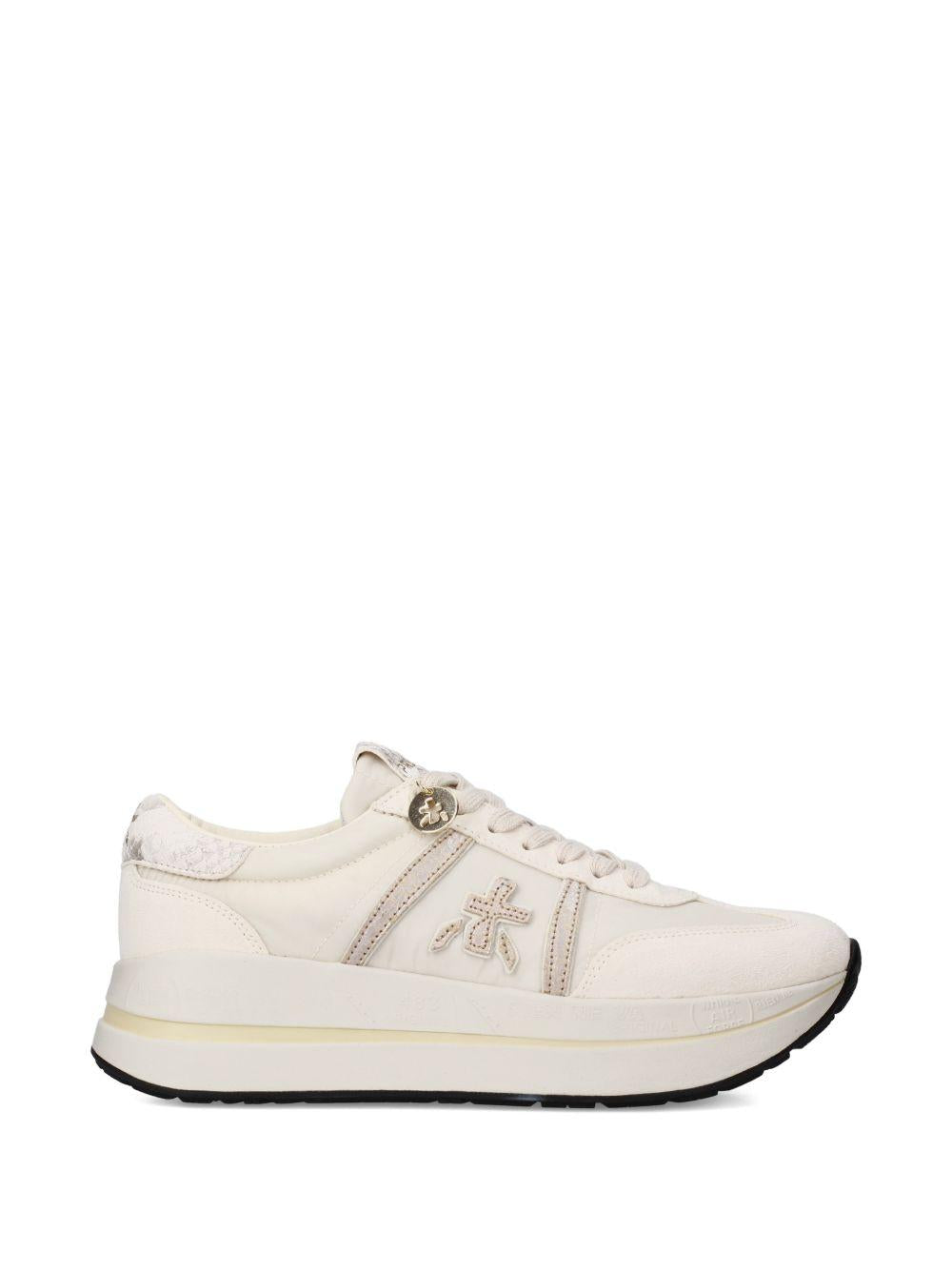 PREMIATA Sneakers e trainers con dettagli dorati bianche