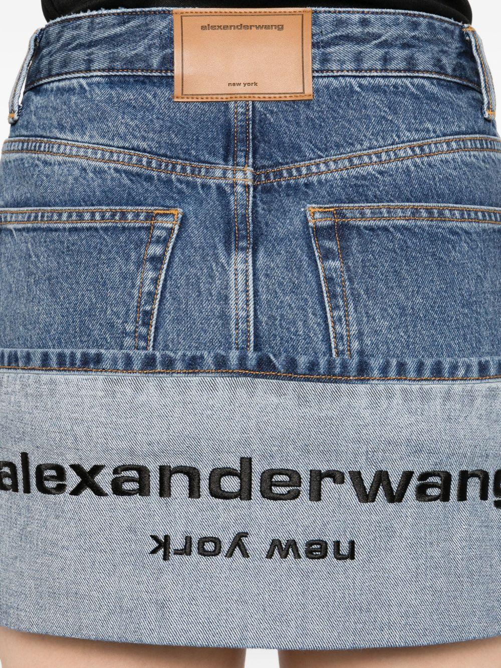 ALEXANDER WANG Minigonna in denim blu chiaro con risvolto