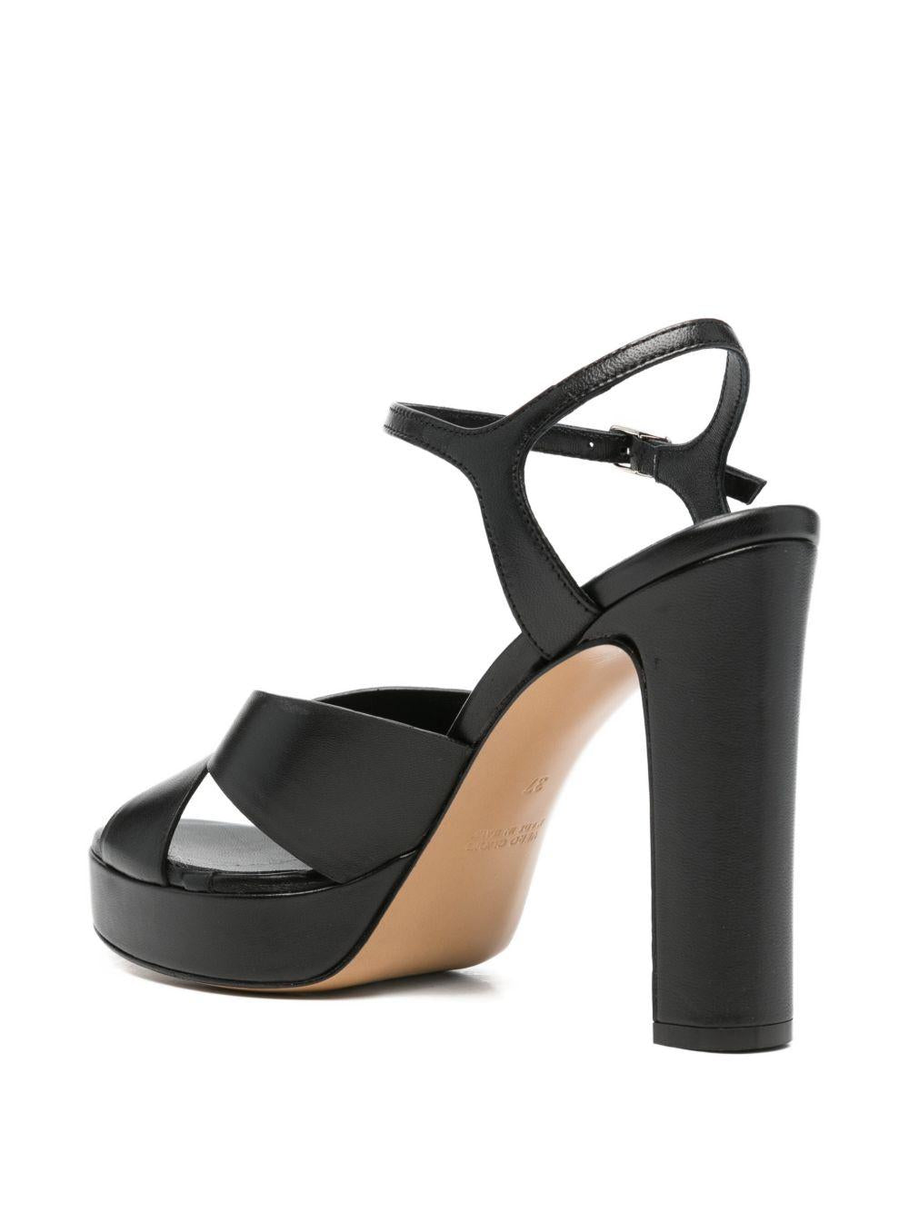 GUGLIELMO ROTTA Sandali con tacco Ghitta in pelle nera con cinturino alla caviglia
