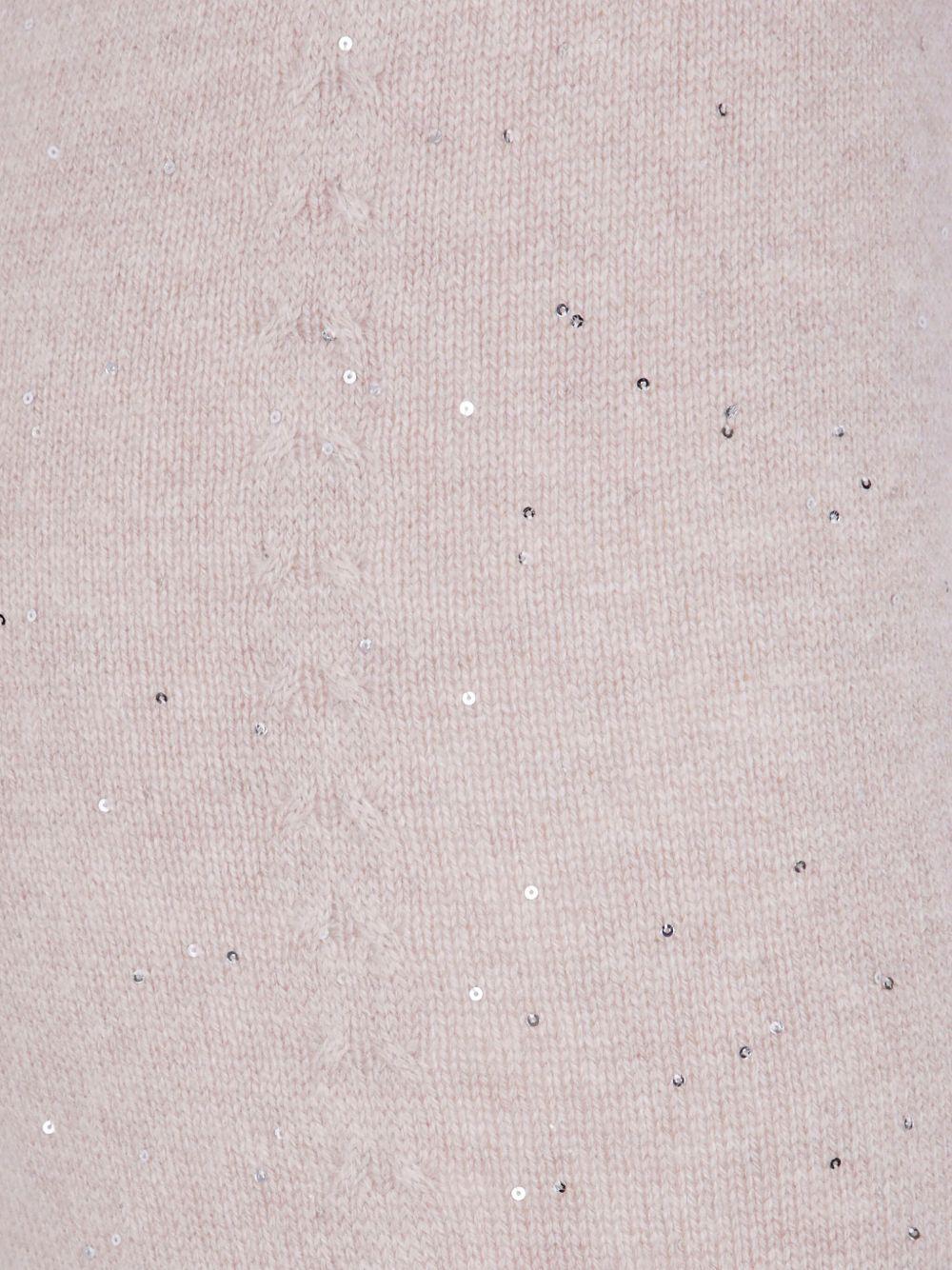 D EXTERIOR Chalk-colored knitted trousers