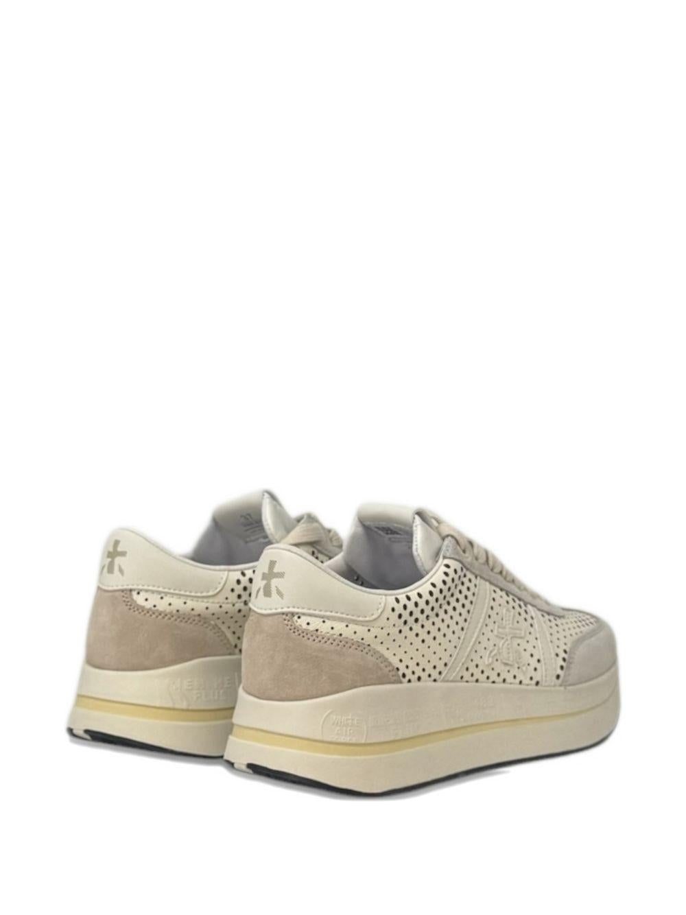 PREMIATA Sneakers e trainers con dettagli dorati beige
