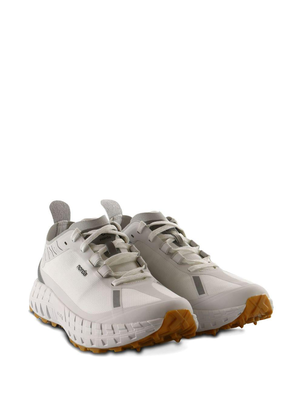 NORDA Sneakers 001A da running ultraleggere in materiali high-tech bianchi