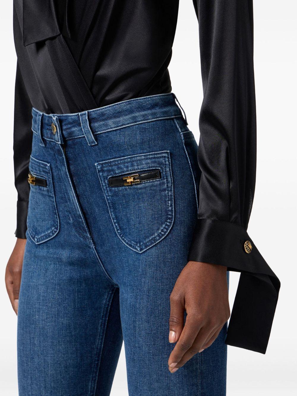 ELISABETTA FRANCHI Camicia a body in raso nero con scollo V