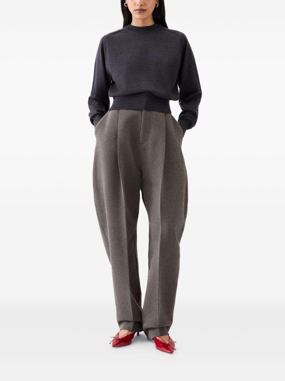 JACQUEMUS Maglia con logo ricamato sul retro