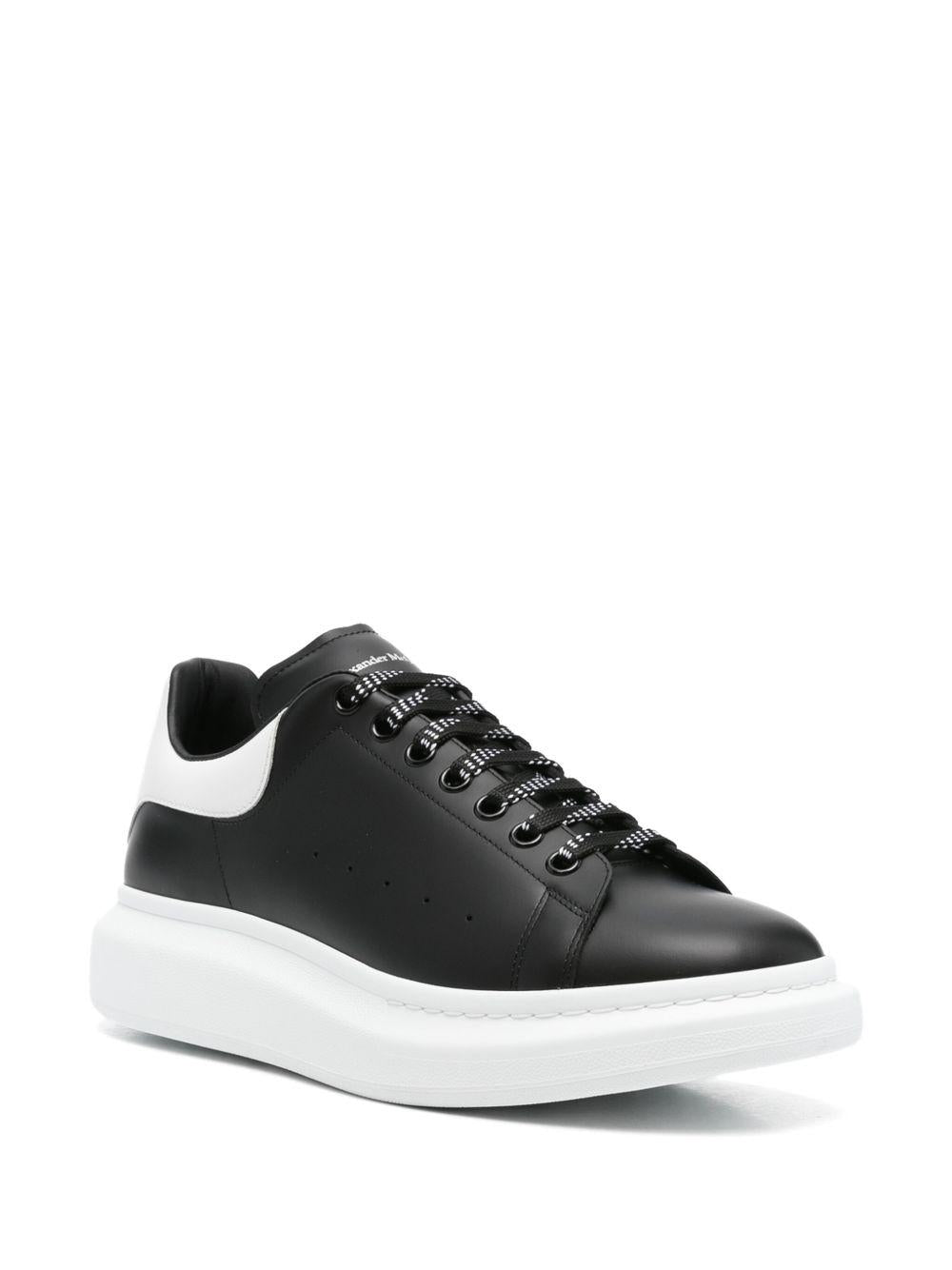 ALEXANDER McQUEEN Sneakers 'Larry' in pelle di vitello nera