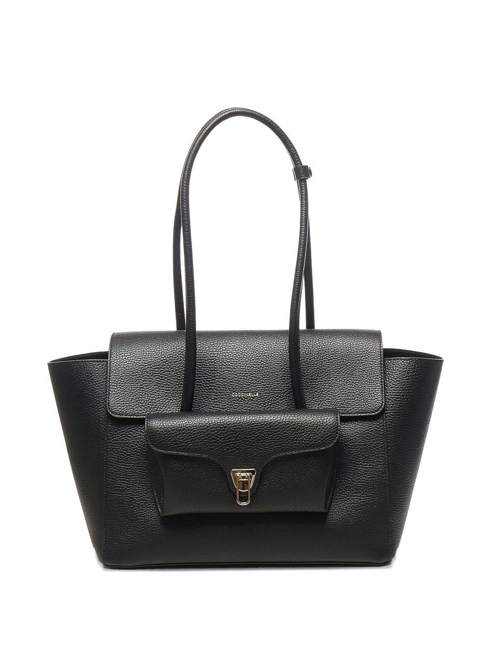 COCCINELLE Borsa in pelle nera con silhouette a trapezio