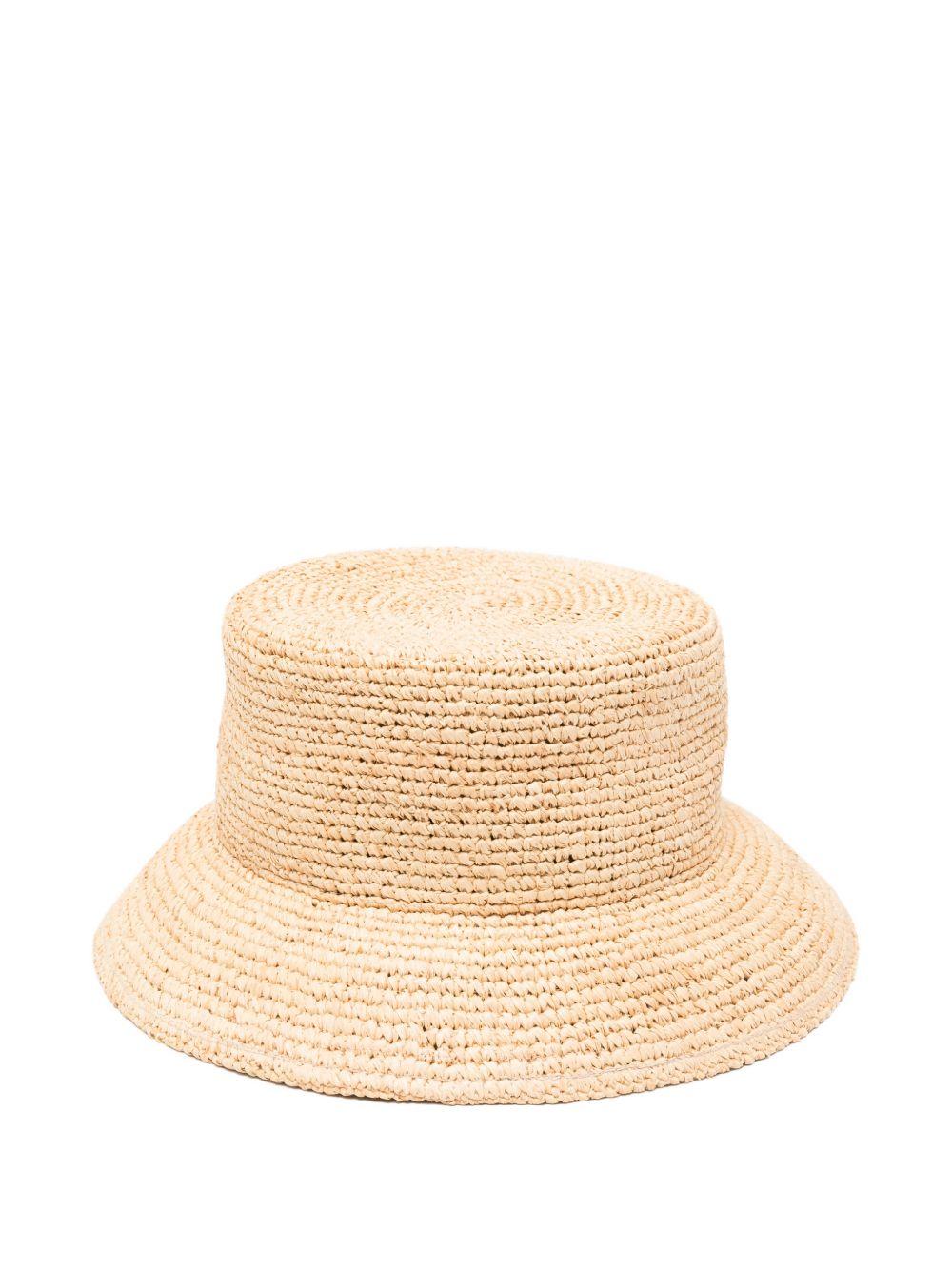 JACQUEMUS Cappello bucket in rafia con logo