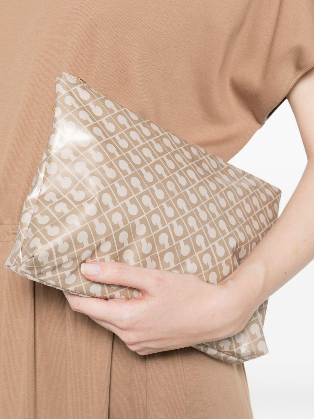 GHERARDINI Pochette beige chiaro Softy Creta con logo all-over