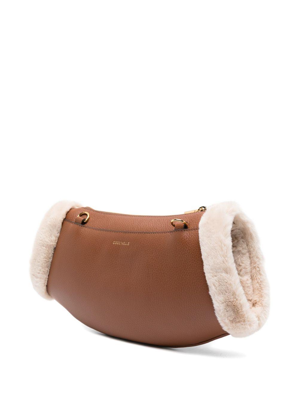 COCCINELLE Borsa in pelle marrone con pelliccia