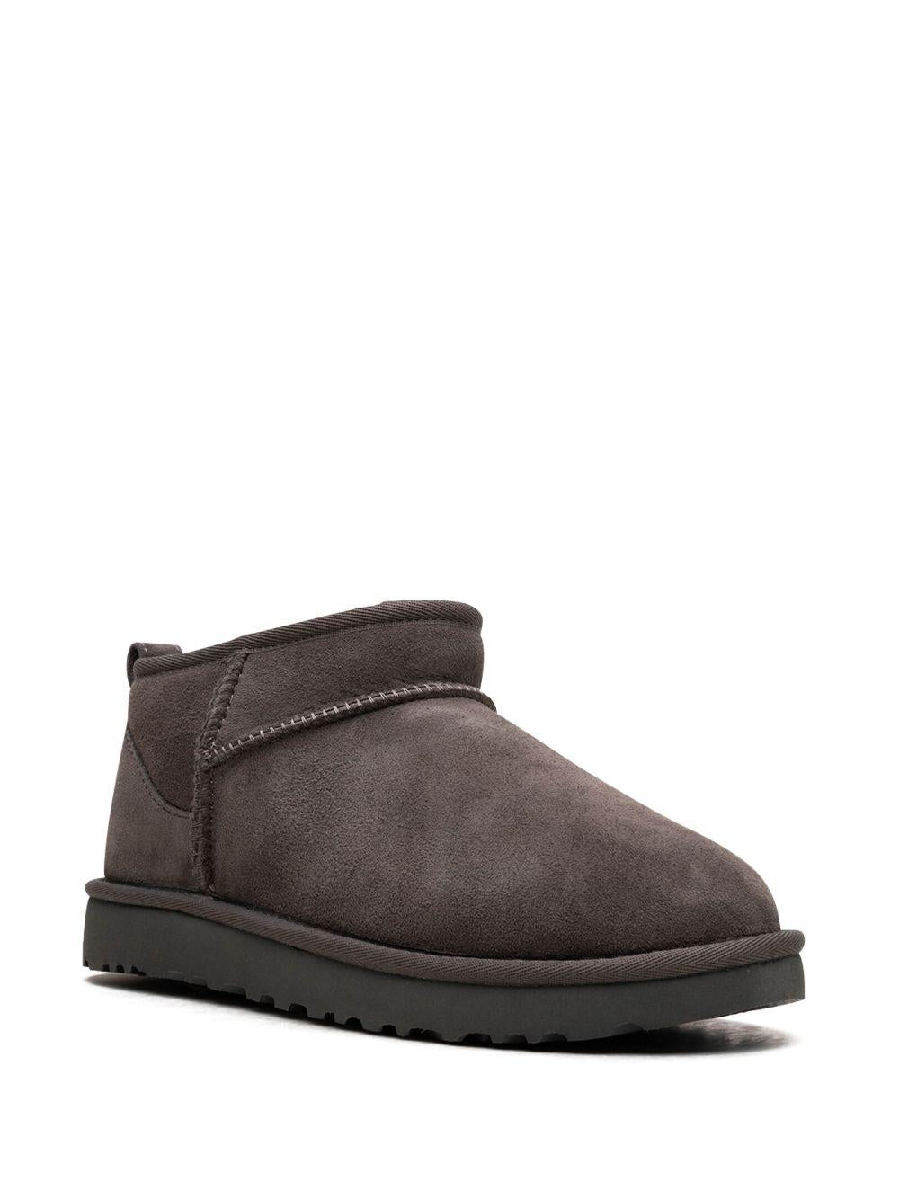UGG Stivaletti 'Classic Ultra Mini' grigi
