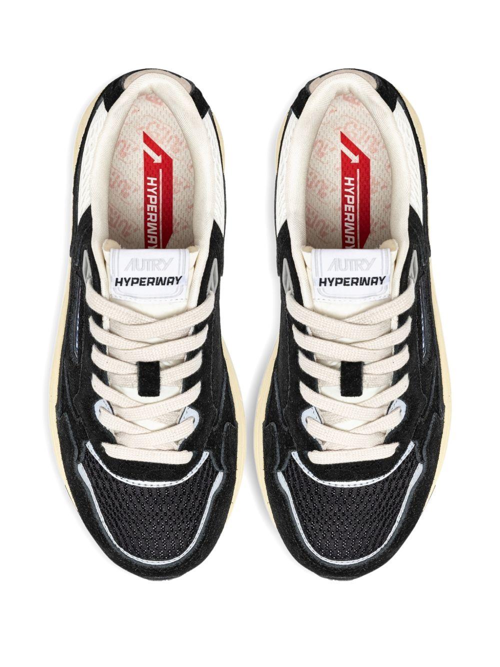 AUTRY Sneakers Hyperway in mesh e suede nero e argento
