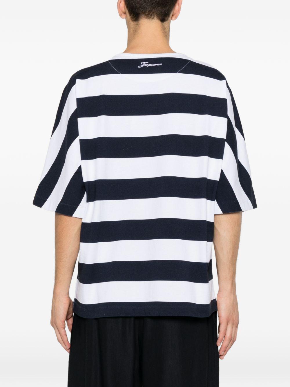 JACQUEMUS T-shirt in cotone a righe senza colletto