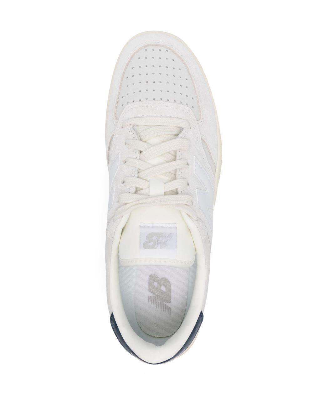 NEW BALANCE Sneakers in pelle bianca 'T500'