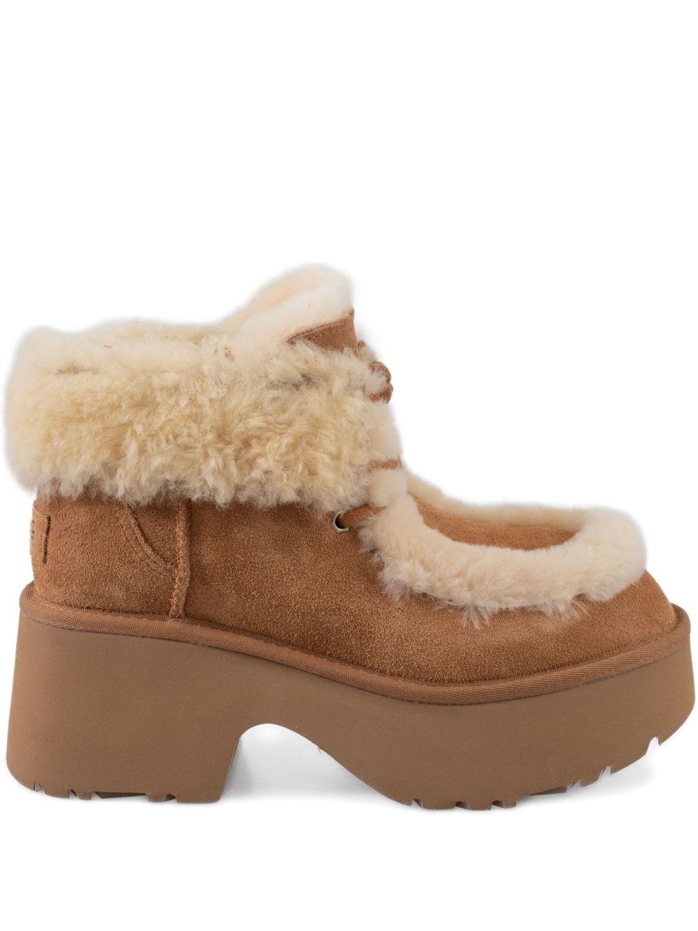 UGG Stivaletti 'Classic Esmee Lace Up'