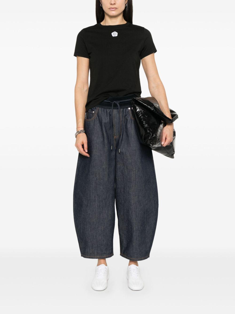 KENZO T-shirt con logo fiore ricamato