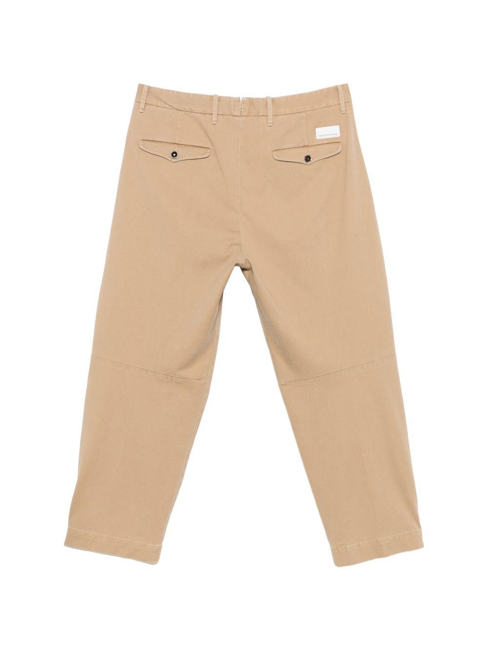 NINE IN THE MORNING Pantaloni beige con chiusura a bottoni