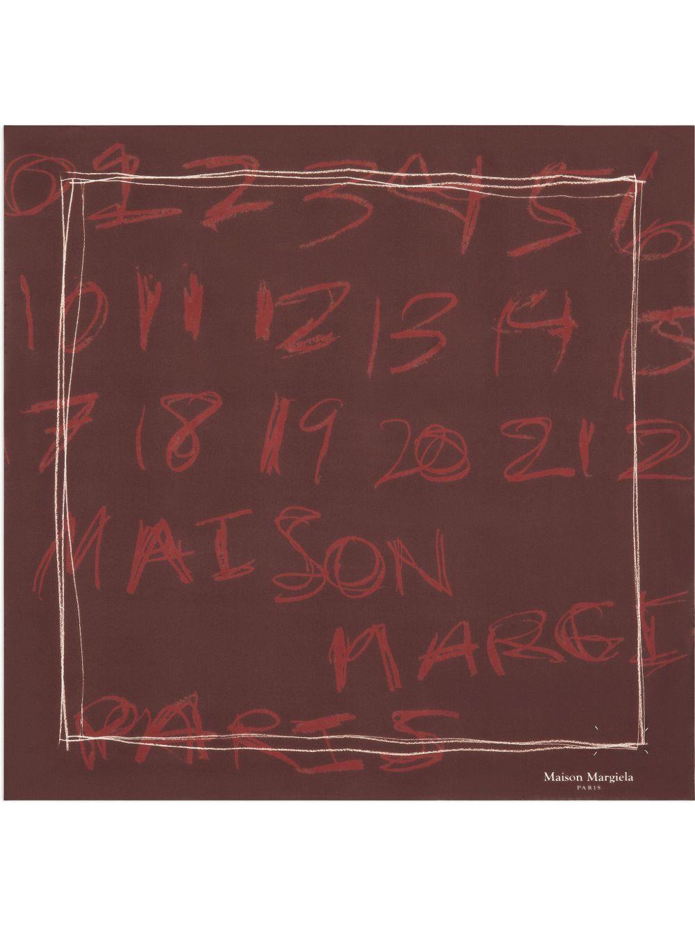 MAISON MARGIELA Foulard quadrato in seta marrone