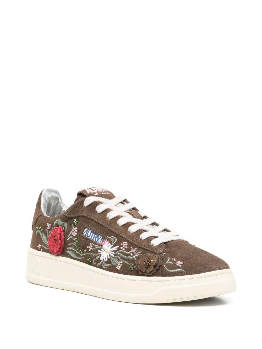 AUTRY Sneakers Dallas Low con ricamo fiori