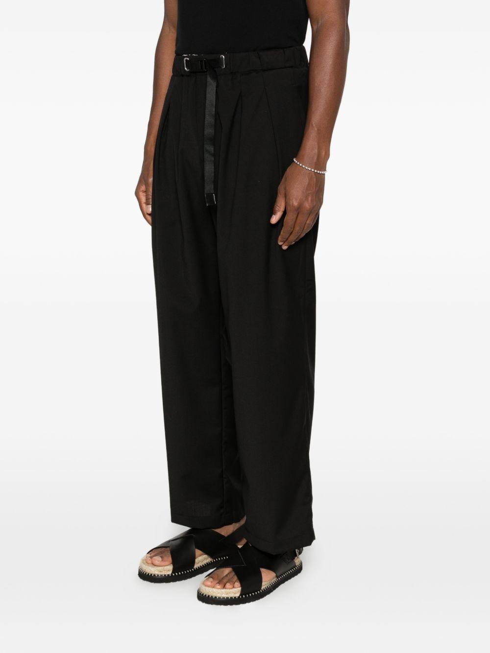 WHITE SAND Pantaloni neri con cintura in vita