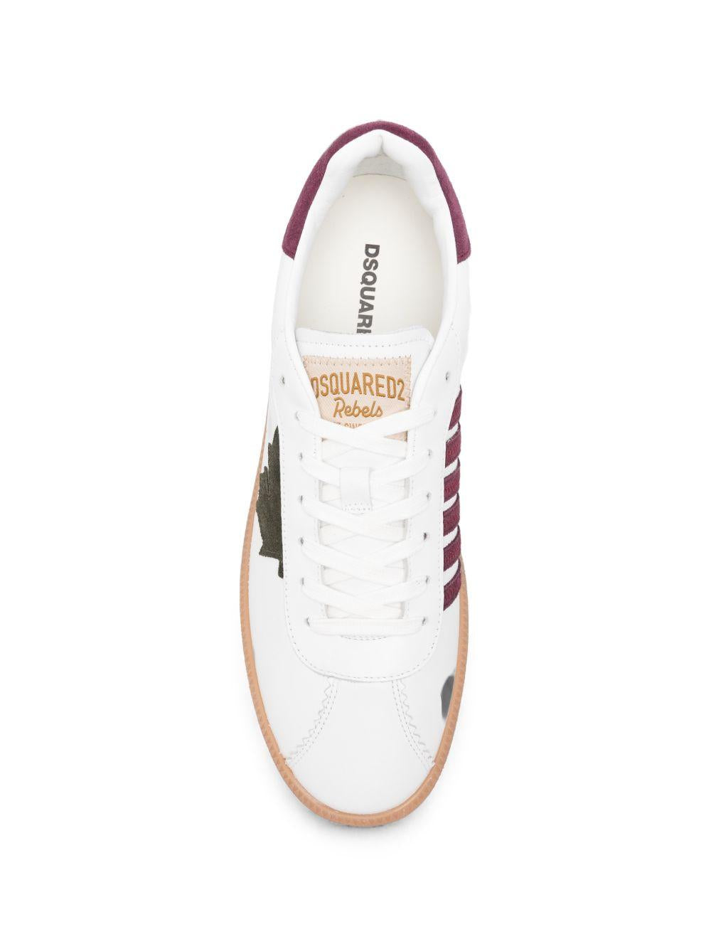 DSQUARED2 Sneakers bianche in pelle con dettaglio bordeaux sul tallone