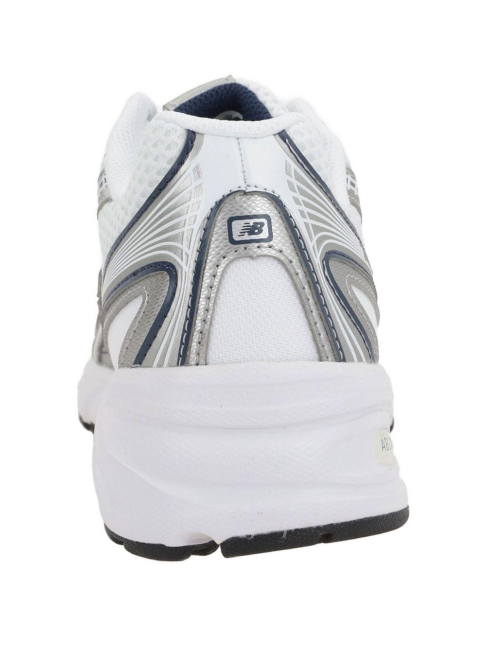 NEW BALANCE Sneakers '740'