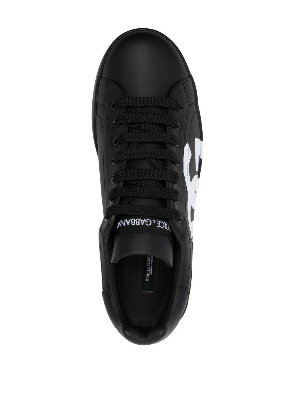 DOLCE e GABBANA Sneakers Portofino in pelle nera con logo bianco