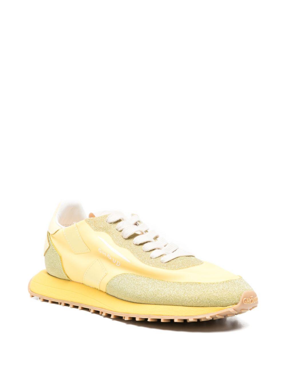 GHOUD Sneakers Monoblock gialle con strass