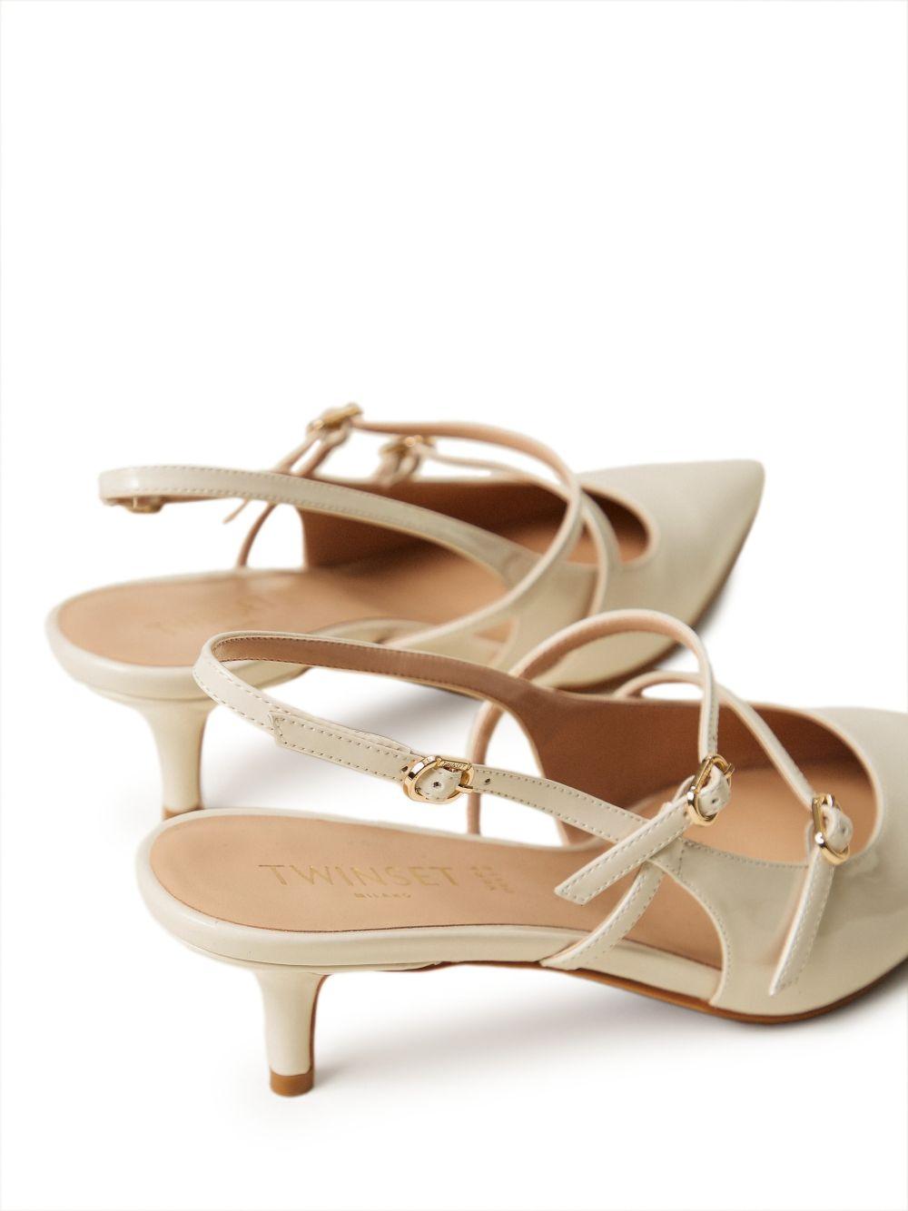 TWINSET Scarpe slingback a punta color panna