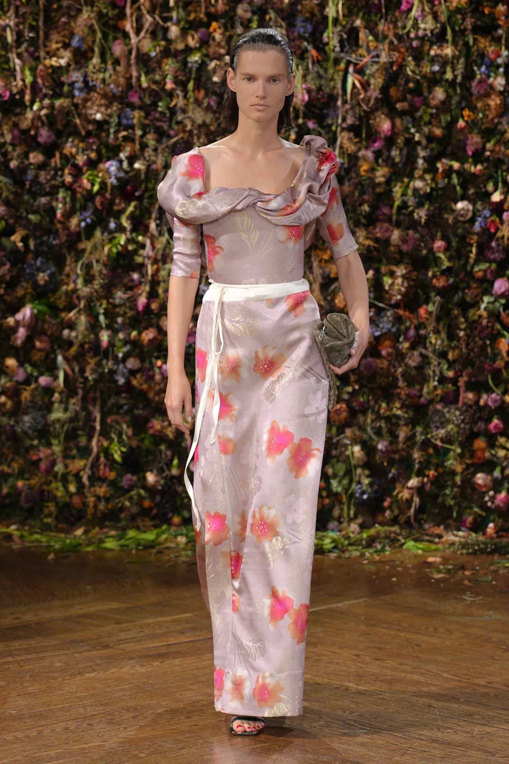 Paris Fashion Week 2026: le tendenze donna Primavera/Estate 2027 da scoprire
