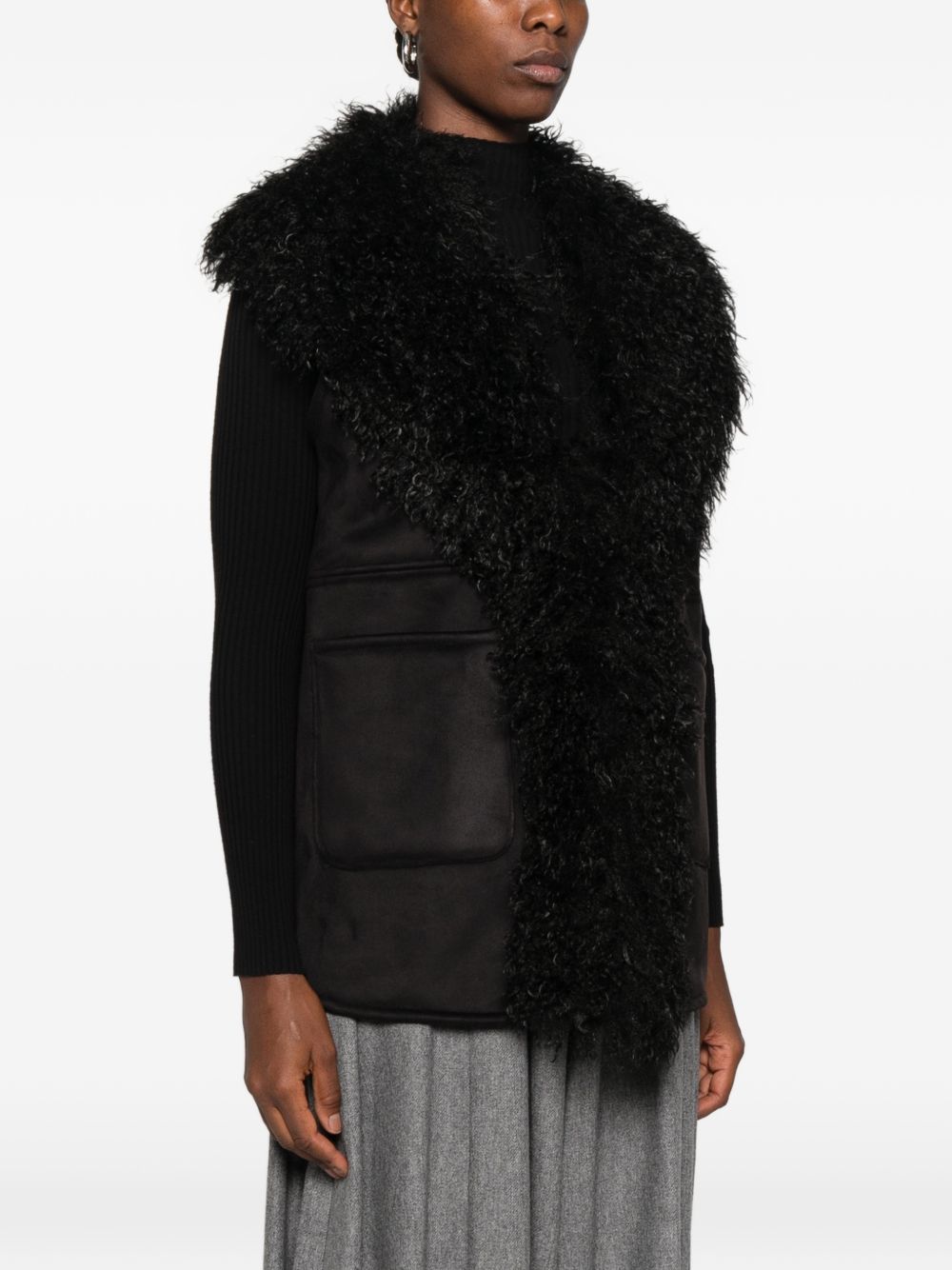 BETTA CORRADI Gilet nero con ecopelliccia 