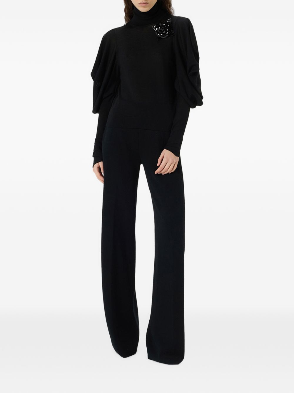 BLUMARINE Maglia Nera a Collo Alto 