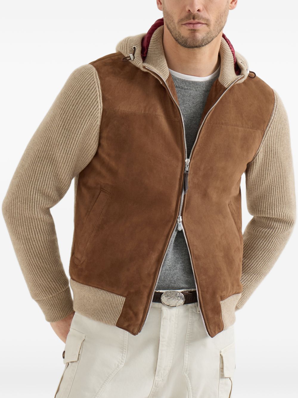 BRUNELLO CUCINELLI Giubbotto in suede con maniche e cappuccio in lana marrone e beige 