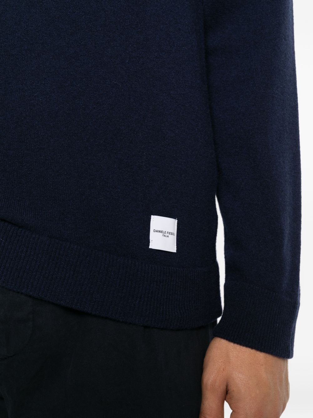 DANIELE FIESOLI Maglia girocollo nera in lana misto cashmere 