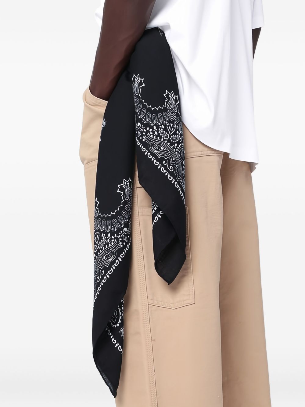 DESTIN Foulard quadrato nero con stampa paisley 