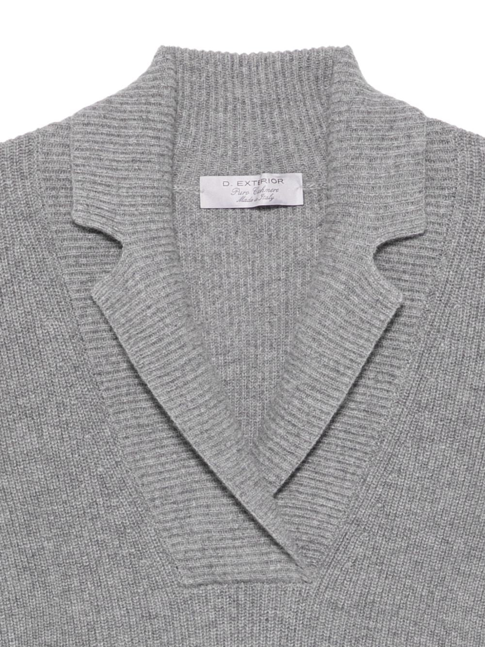 D EXTERIOR Maglia grigio chiaro in cashmere con scollo a V 